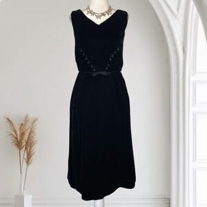 Vintage Romantic Goth Gothic 1960s Sears Black Velvet Bow Midi Pencil Dress XS
